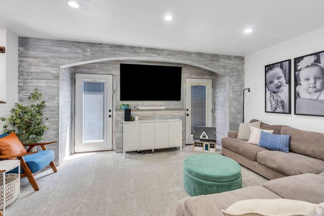 2099 S 1840 W, Syracuse, UT 84075