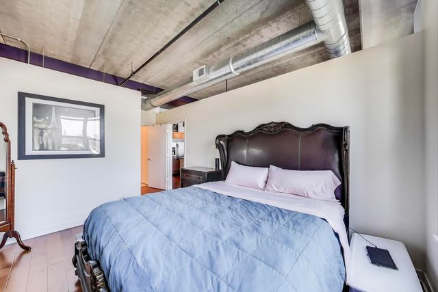 833 W 15th Place 606W, Chicago, IL 60608