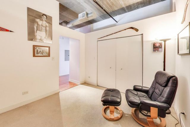 833 W 15th Place 606W, Chicago, IL 60608