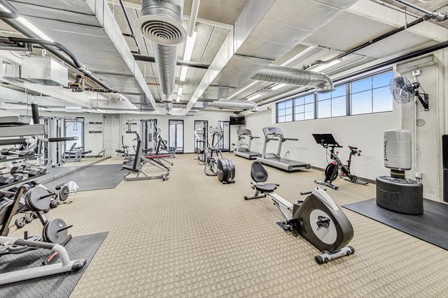 833 W 15th Place 606W, Chicago, IL 60608