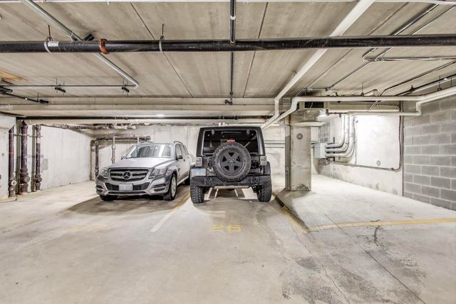 833 W 15th Place 606W, Chicago, IL 60608