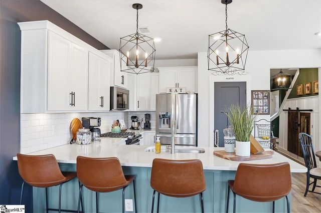 299 Dalmatian Drive, Spartanburg, SC 29307