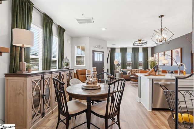 299 Dalmatian Drive, Spartanburg, SC 29307