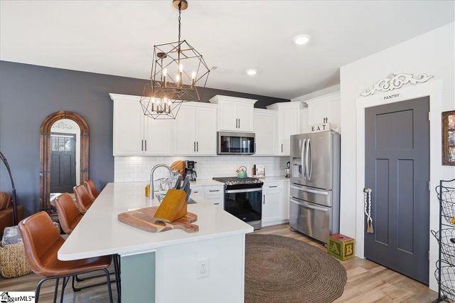 299 Dalmatian Drive, Spartanburg, SC 29307