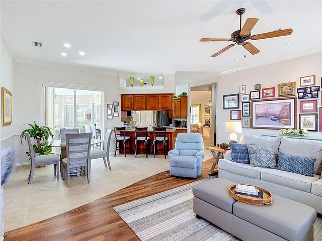 1953 VIEWPOINT LANDINGS ROAD, Lakeland, FL 33810