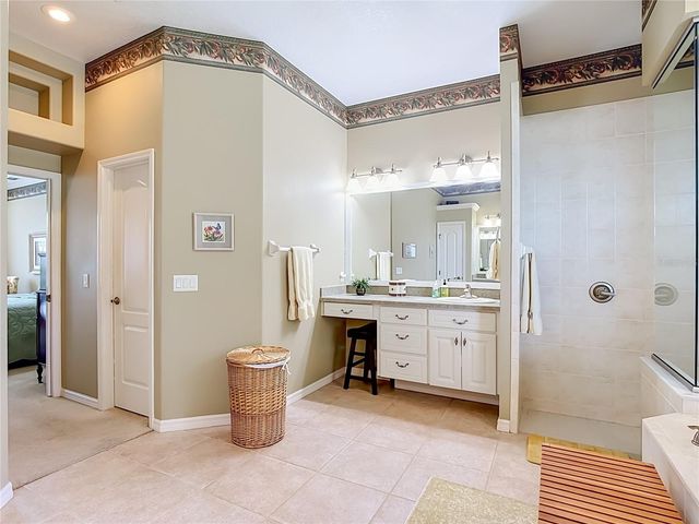 1953 VIEWPOINT LANDINGS ROAD, Lakeland, FL 33810