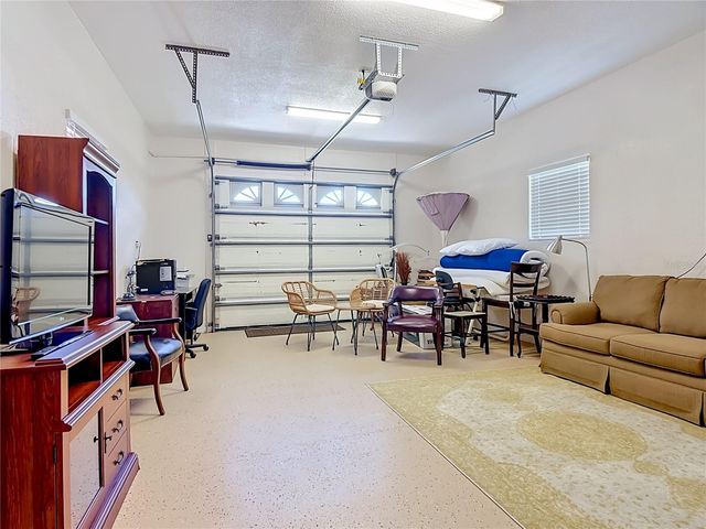 1953 VIEWPOINT LANDINGS ROAD, Lakeland, FL 33810