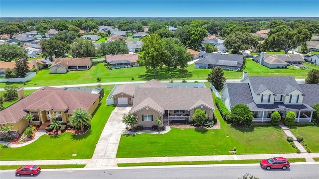 1953 VIEWPOINT LANDINGS ROAD, Lakeland, FL 33810