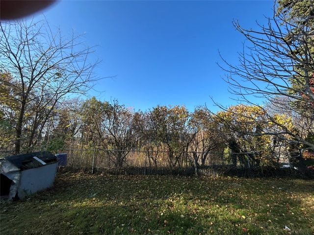 241 E 24TH Street, Erie, PA 16503