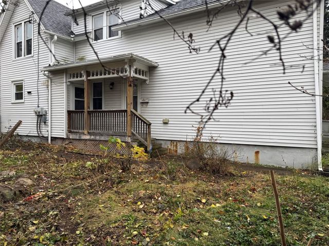 241 E 24TH Street, Erie, PA 16503