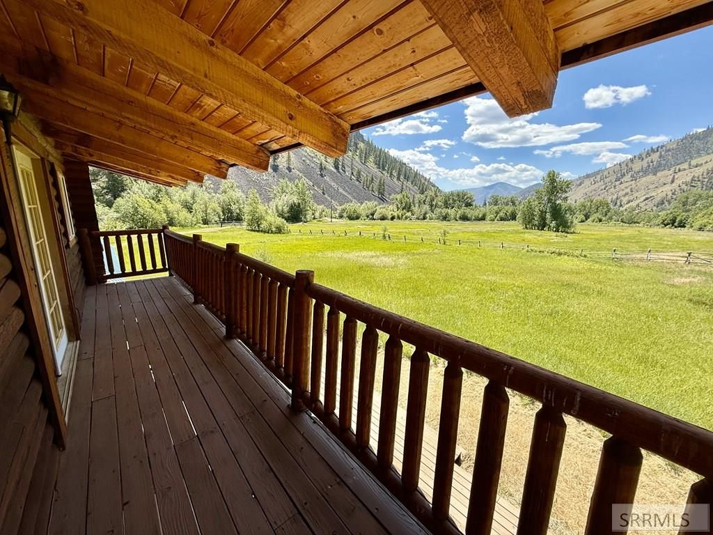 Image 11 of property listing at 5 Sky Trail Lane, North Fork, ID 83466