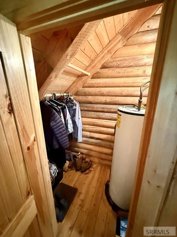 Image 13 of property listing at 5 Sky Trail Lane, North Fork, ID 83466