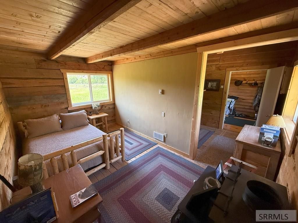 Image 19 of property listing at 5 Sky Trail Lane, North Fork, ID 83466