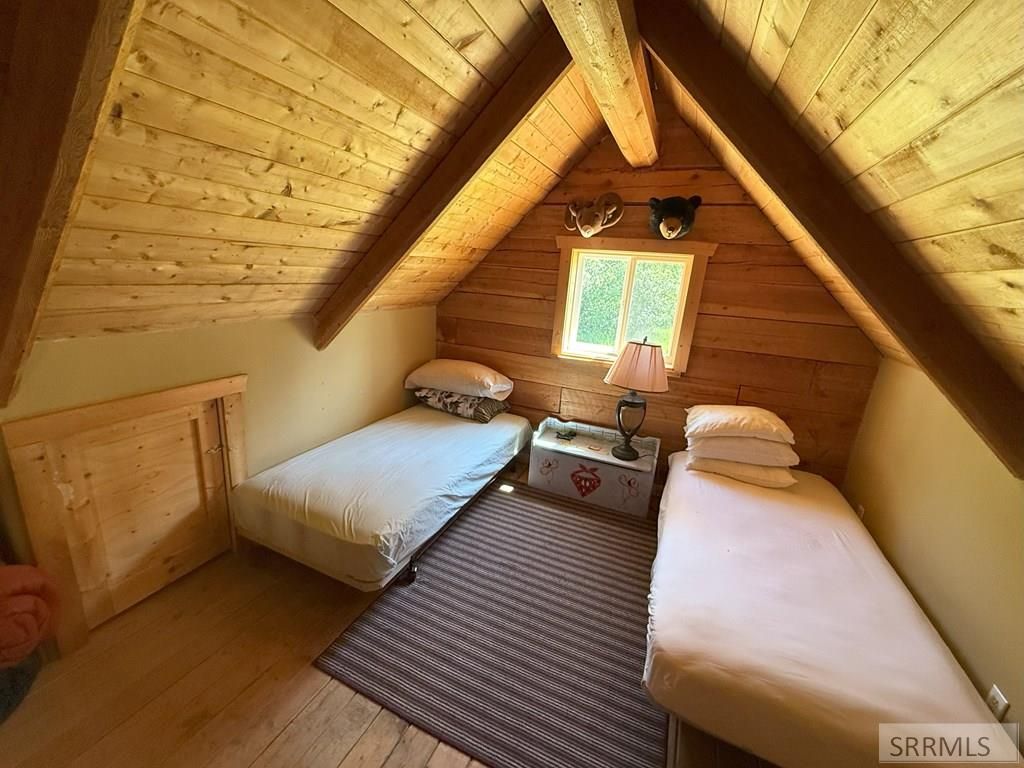 Image 20 of property listing at 5 Sky Trail Lane, North Fork, ID 83466