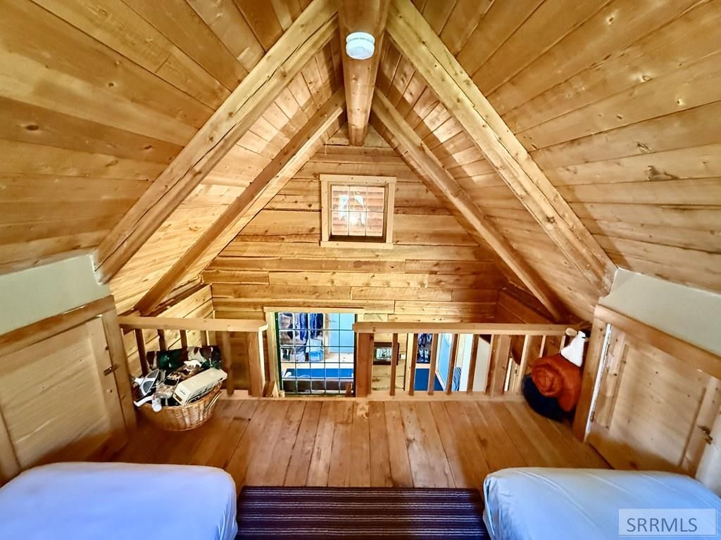 Image 21 of property listing at 5 Sky Trail Lane, North Fork, ID 83466