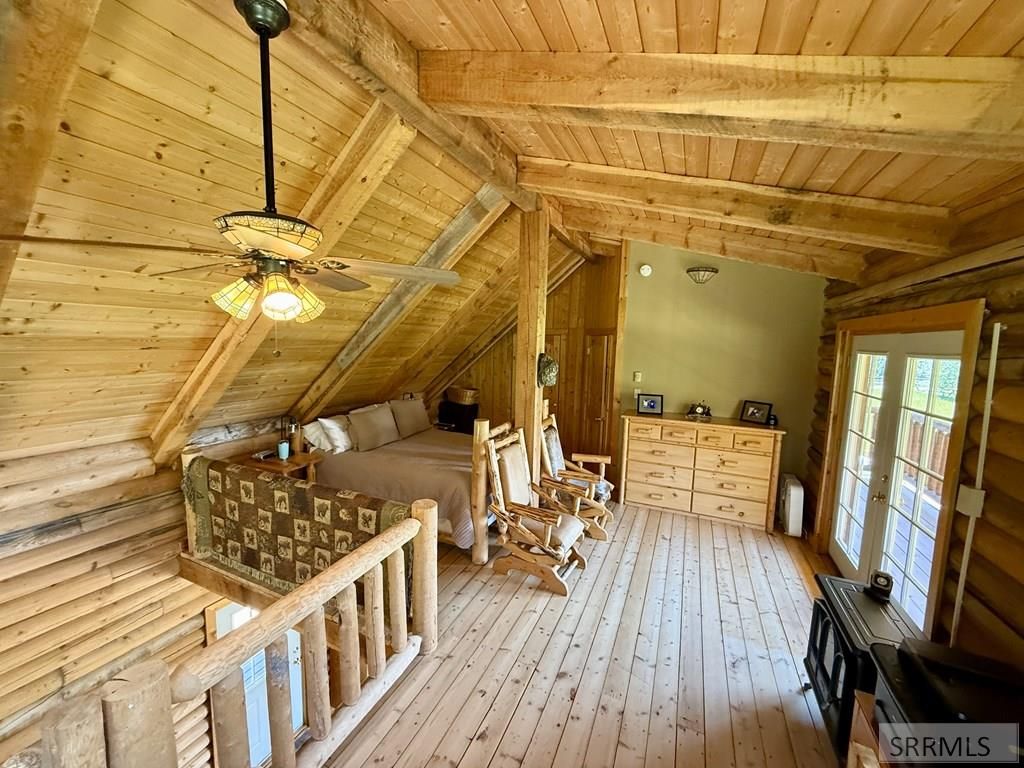 Image 9 of property listing at 5 Sky Trail Lane, North Fork, ID 83466