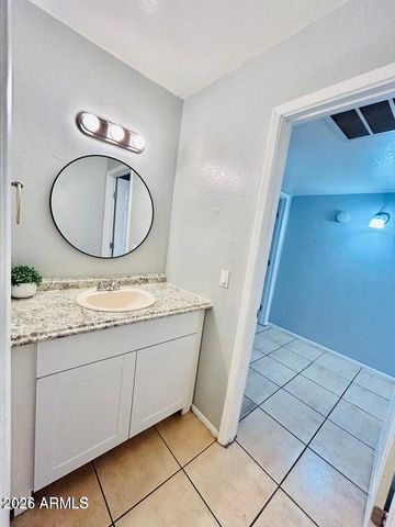 240 S Doran -- Apt 1, Mesa, AZ 85204