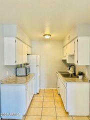 240 S Doran -- Apt 1, Mesa, AZ 85204