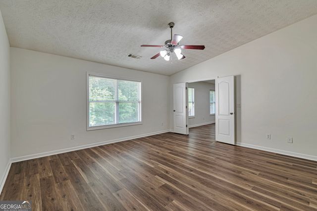 1893 Jameson Circle, Lawrenceville, GA 30043