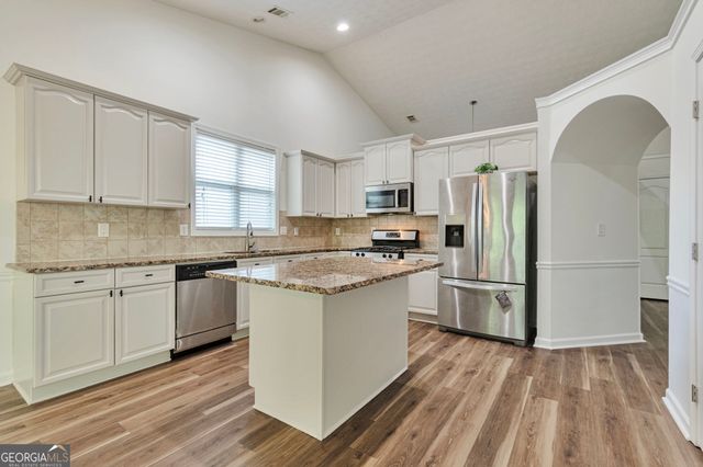 1893 Jameson Circle, Lawrenceville, GA 30043