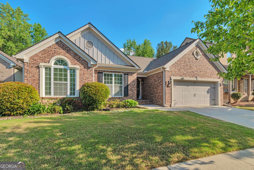 1893 Jameson Circle, Lawrenceville, GA 30043