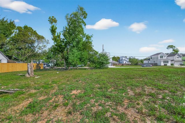 6707 Knox Street, Houston, TX 77091