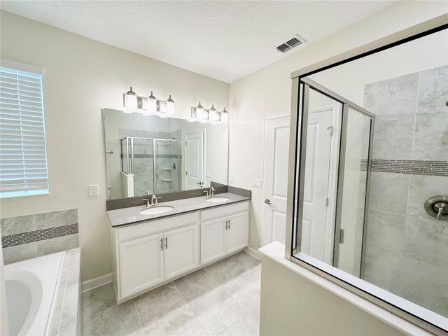 11823 CHARADES STREET, Orlando, FL 32832