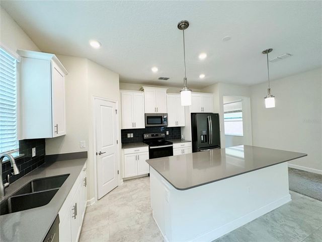 11823 CHARADES STREET, Orlando, FL 32832