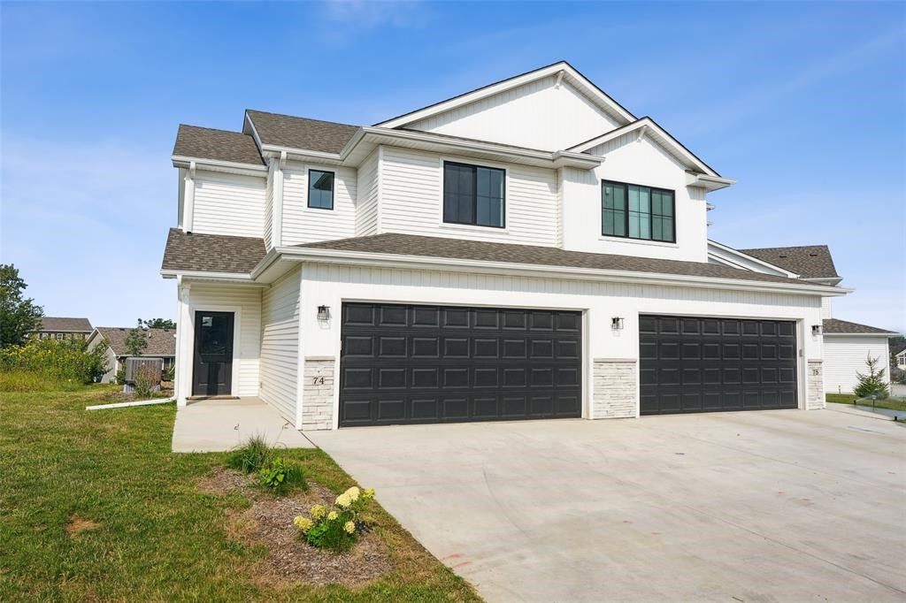 7000 Lake Ridge Avenue 70, Des Moines, IA 50320