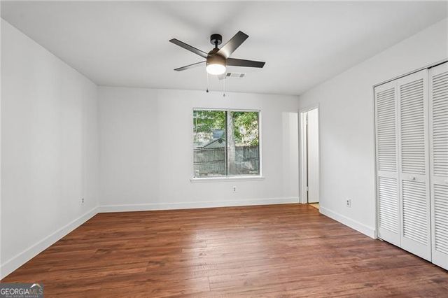 1050 Park West Court, Stone Mountain, GA 30088