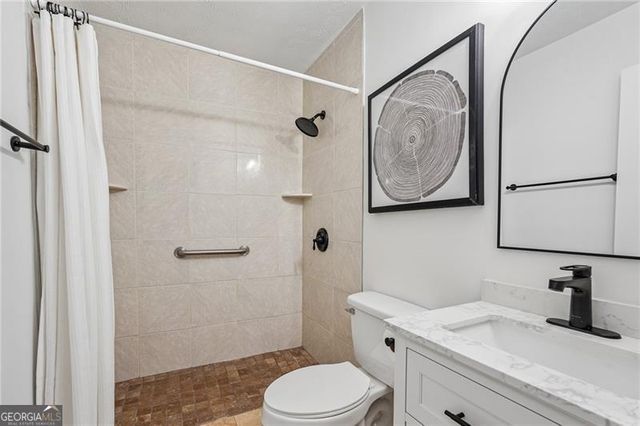 1050 Park West Court, Stone Mountain, GA 30088