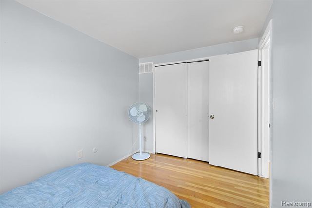 23364 Baker Street, Taylor, MI 48180