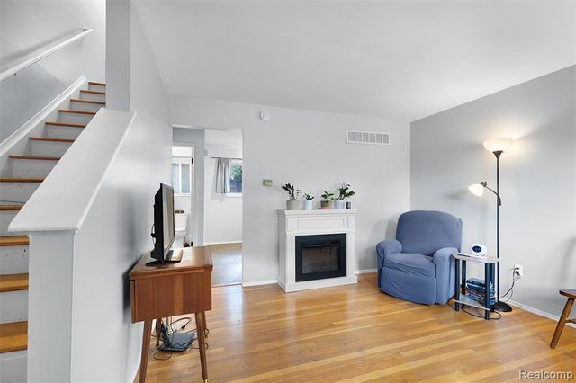 23364 Baker Street, Taylor, MI 48180