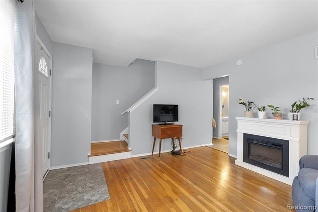 23364 Baker Street, Taylor, MI 48180