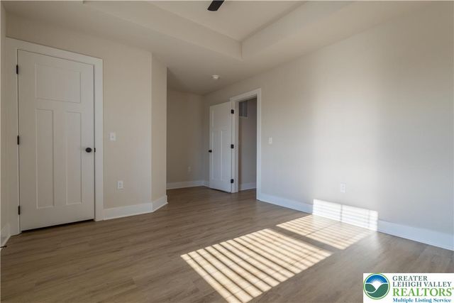 1411 Greenview Drive 12, Bethlehem City, PA 18018