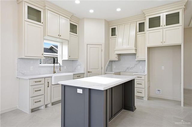 5821 Napa Avenue, Edinburg, TX 78542