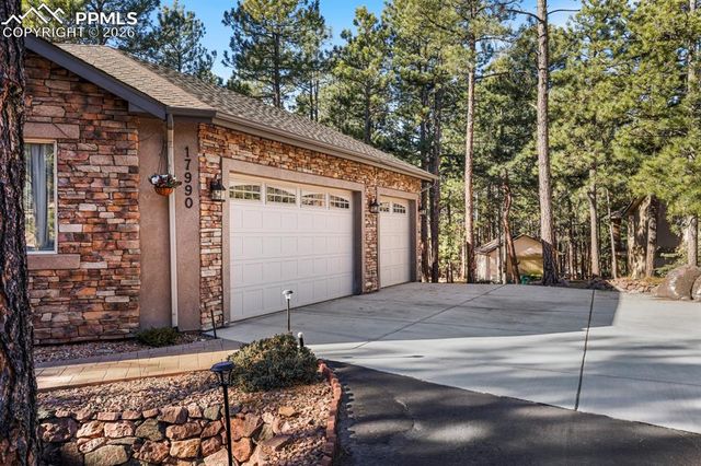 17990 Sawmill Road, Colorado Springs, CO 80908