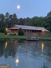 1293 Pine Ridge Drive, Claxton, GA 30417