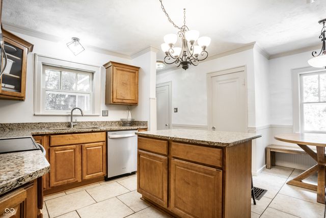8820 Westfield Boulevard, Indianapolis, IN 46240