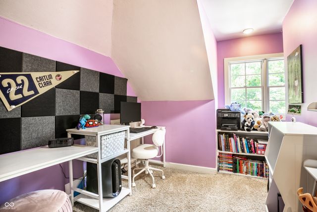 8820 Westfield Boulevard, Indianapolis, IN 46240