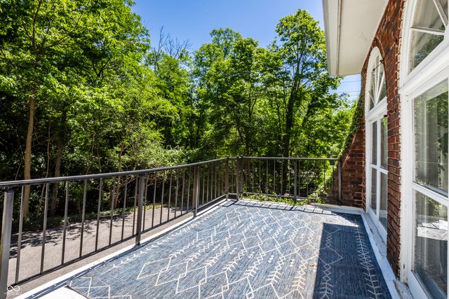 8820 Westfield Boulevard, Indianapolis, IN 46240