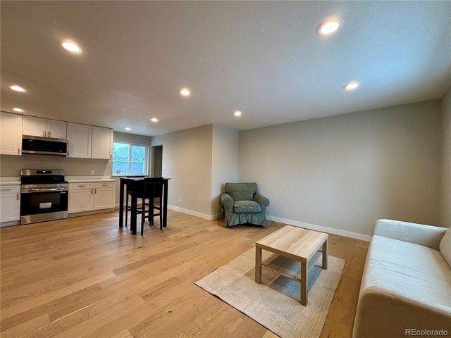 5564 Xapary Way, Denver, CO 80239