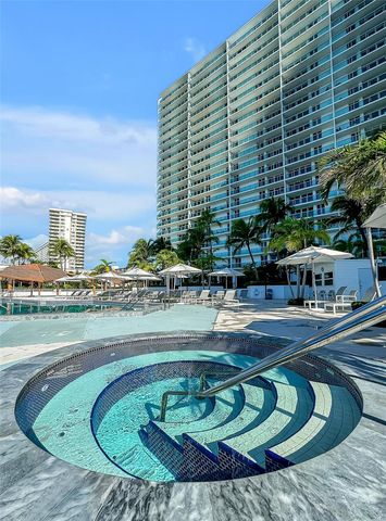 100 Bayview Dr 408, Sunny Isles Beach, FL 33160