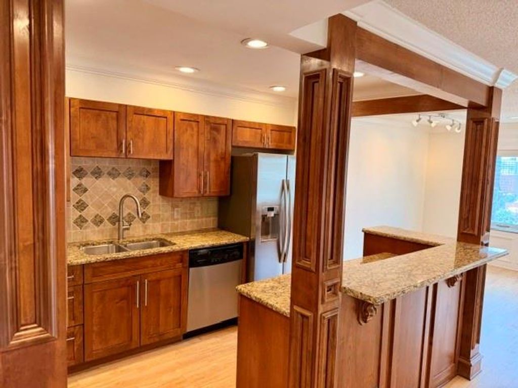 4545 Wornall Road 1200, Kansas City, MO 64111