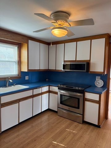 87 Auburn Street 1, Saugus, MA 01906