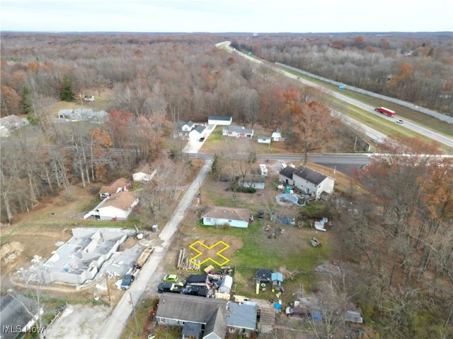 853 Harbor Avenue, Lake Milton, OH 44429