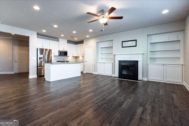 360 Hayden Circle, Woodstock, GA 30189