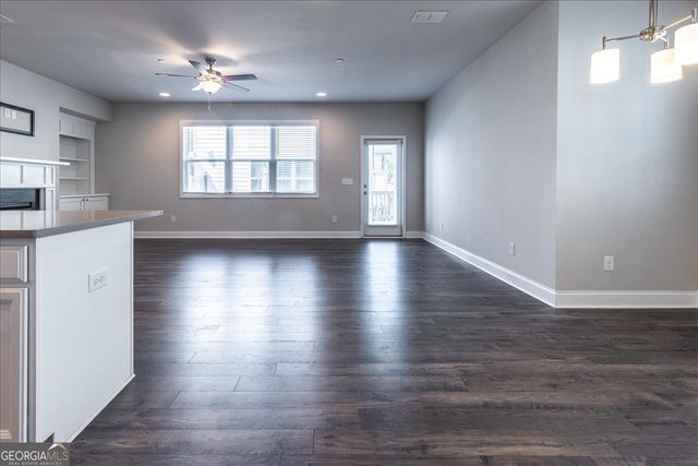 360 Hayden Circle, Woodstock, GA 30189