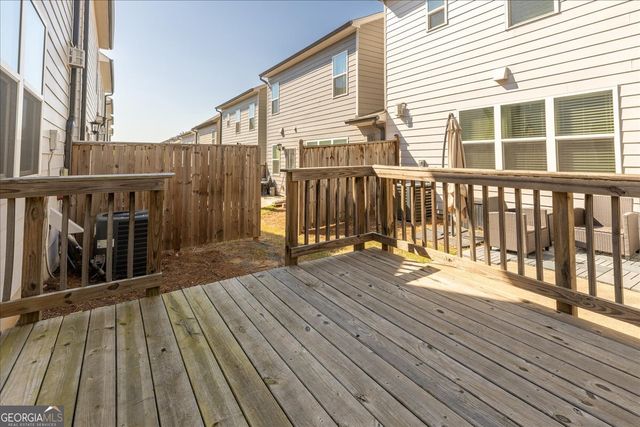 360 Hayden Circle, Woodstock, GA 30189