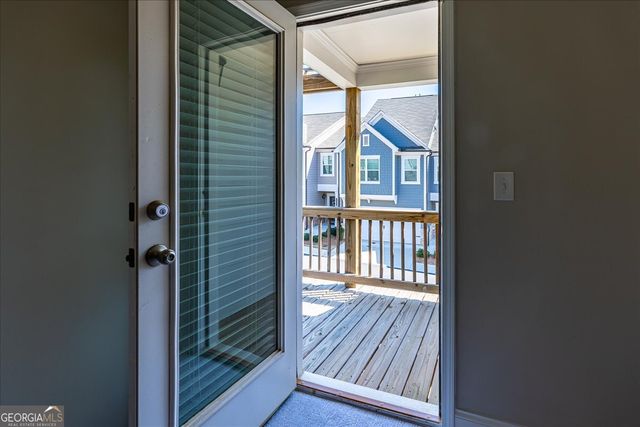 360 Hayden Circle, Woodstock, GA 30189